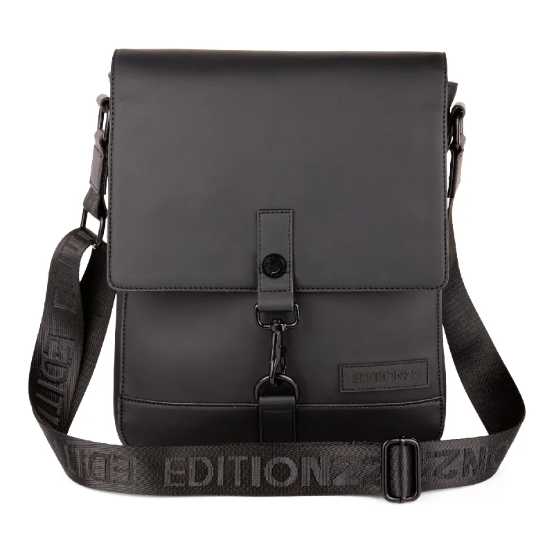 Edition22 Core Crossbody Bag